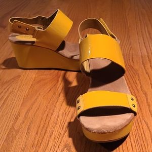 Women's size 11 shoes